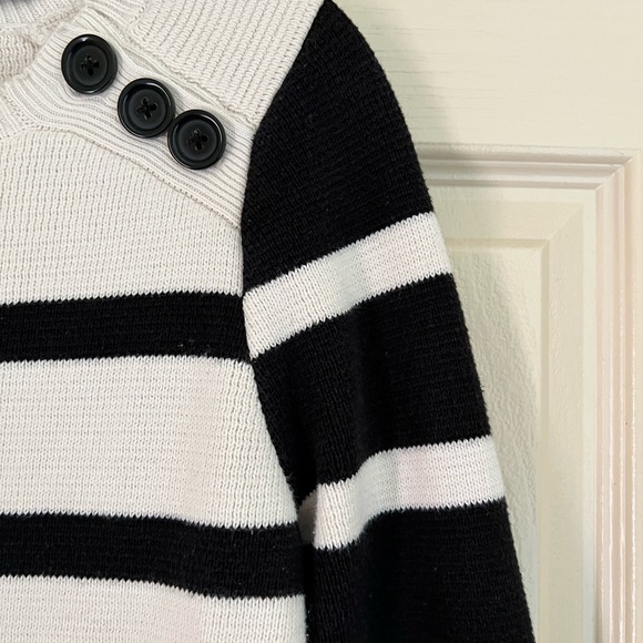 County Road Jumper - Picture 6 of 7